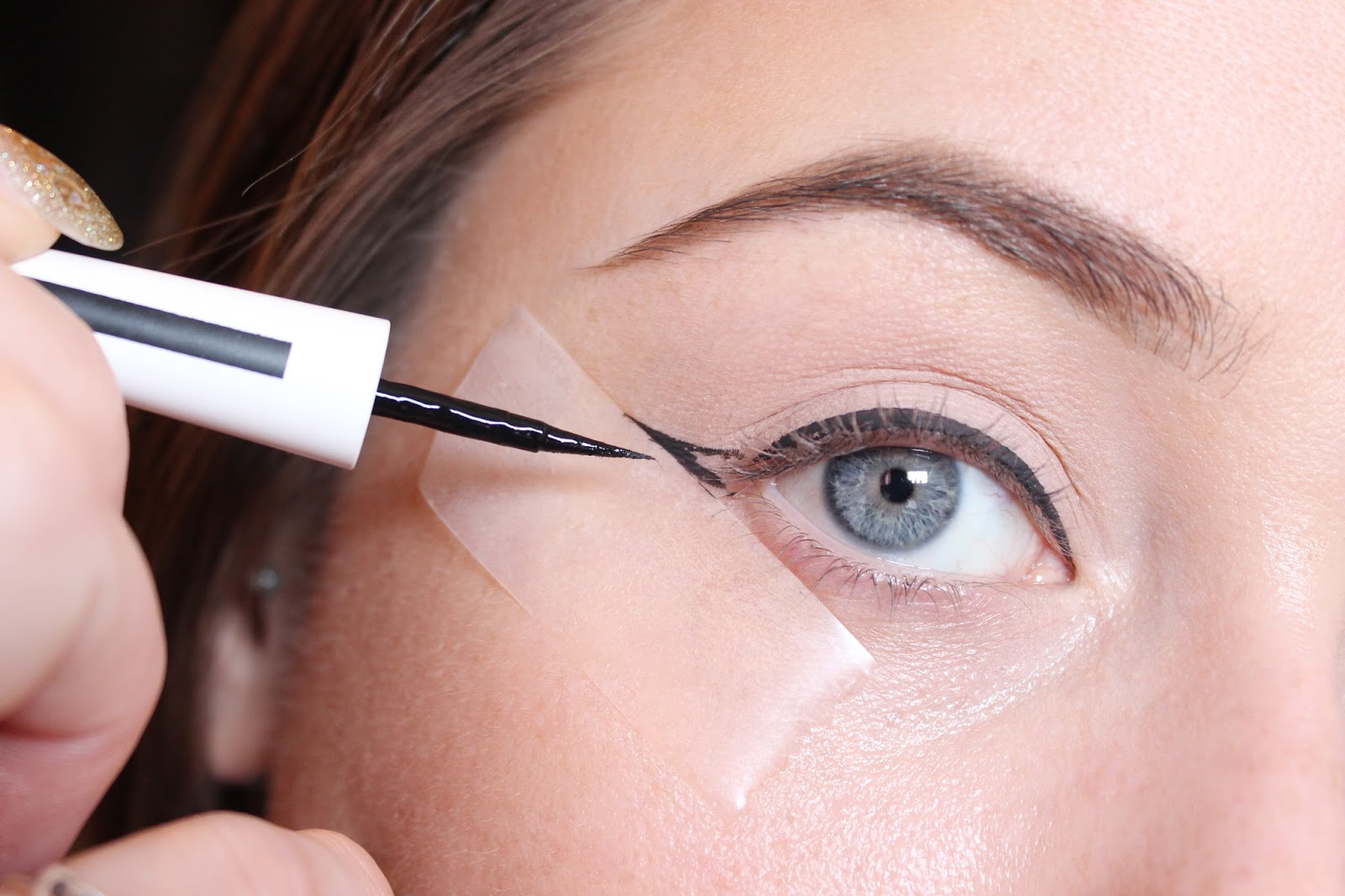 How to Apply Eyeliner Perfectly Every Time